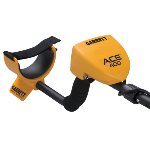 Garrett ACE 400 Metal Detector with 8.5 x 11 DD Waterproof Coil & 3 Accessories