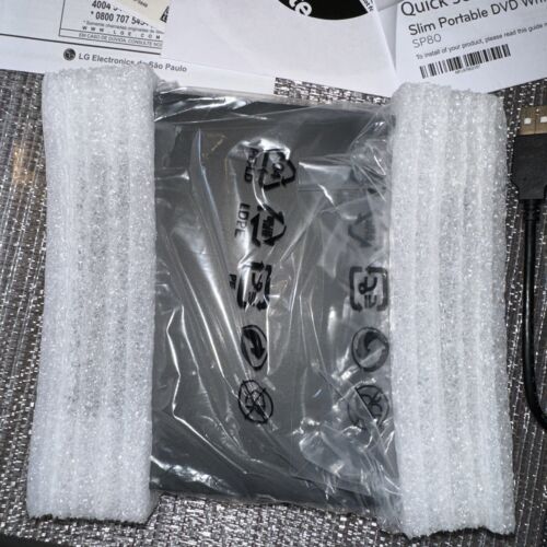 LG SP80NB80 Ultra Slim Portable External Drive DVD Writer & Playback for Mac/PC - Image 6