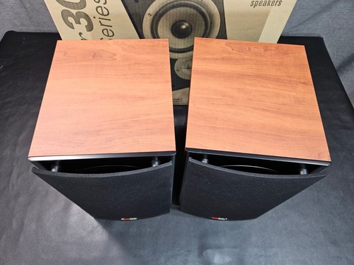 Polk Audio Monitor 30 Series II Cherry Bookshelf Speakers Home Audio Speakers - Image 4