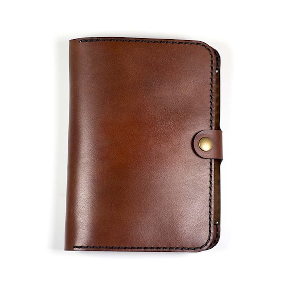 Leather Kindle Colorsoft Signature Edition folio style case / cover handcrafted in the USA from premium veg-tanned Italian leather. - Image 3