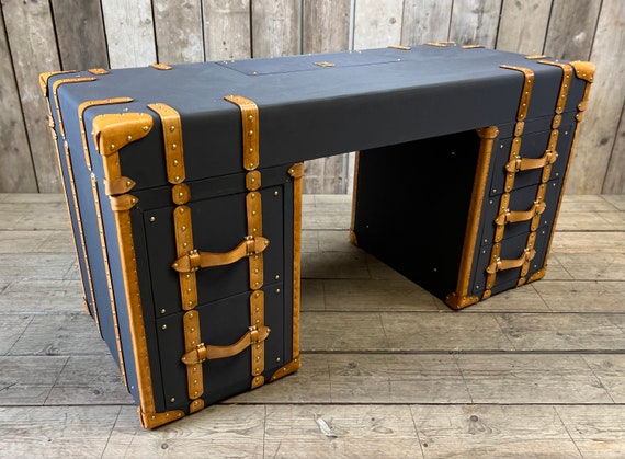 Leather & Millerain Luxury Executives Home Office Desk - Image 9