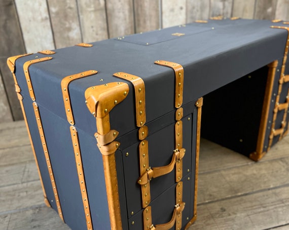 Leather & Millerain Luxury Executives Home Office Desk - Image 8