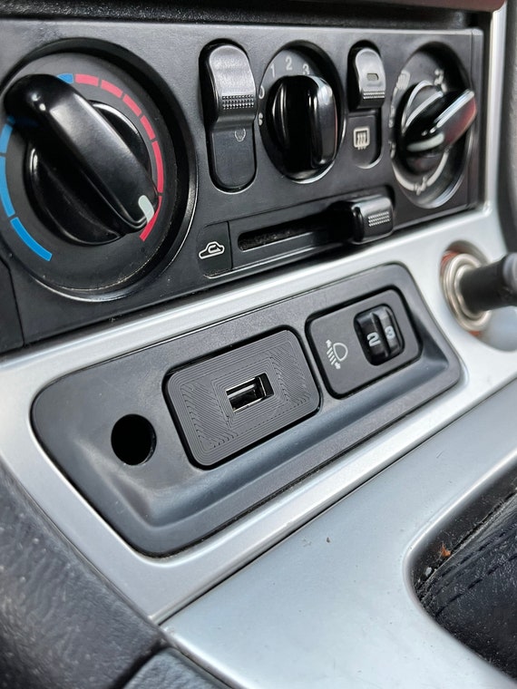 USB Type A Type C Car Fast Charger for Mazda MX-5 Miata NB 98-05