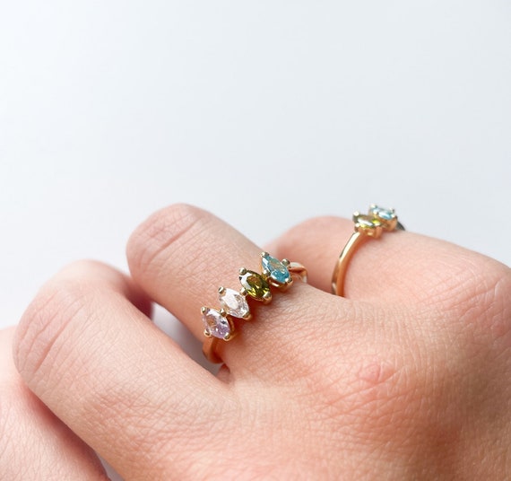 Mothers Ring 2, 3, 4 , 5,..8 Stone, Birthstone Ring for Mom, Birthstone Jewelry, Personalized Ring, Personalized Jewelry, Gifts for Mom - Image 9