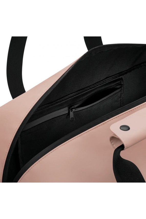 Personalized Weekend Travel Bag – Recycled Matte Polyurethane - Image 6