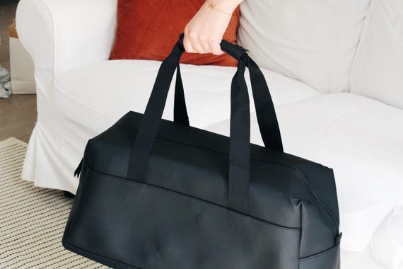 Personalized Weekend Travel Bag – Recycled Matte Polyurethane - Image 9