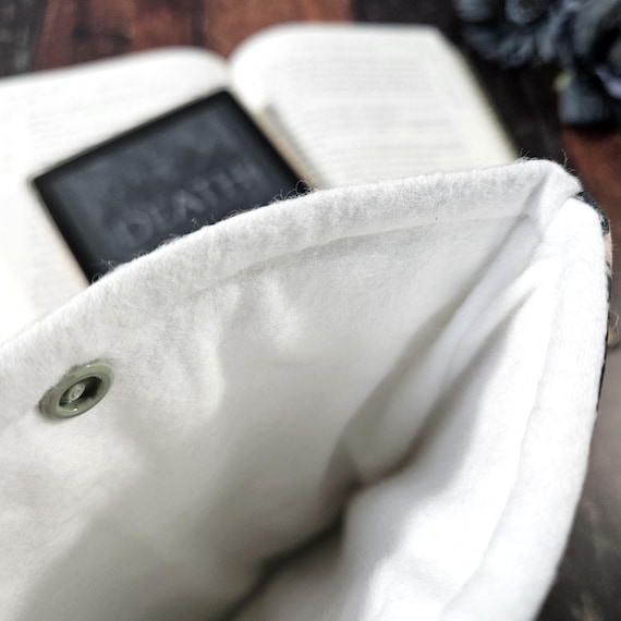 Whimsical Dragon Kindle Sleeve: Floral Fantasy Cover, Book Lover Gift - Image 4