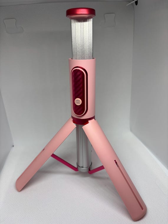 The Dreamy Selfie Tripod Stick - Image 5