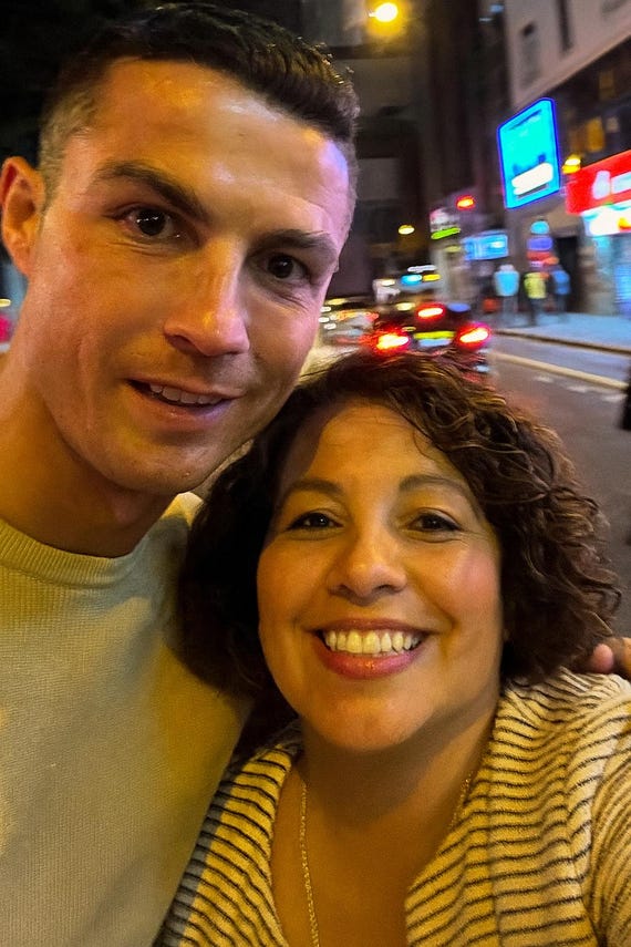 Custom Celebrity Selfie Photoshop - Personalized Fake Photo w/ Favorite Star - Digital Download - Realistic Edited Fun Gift for Social Media - Image 3