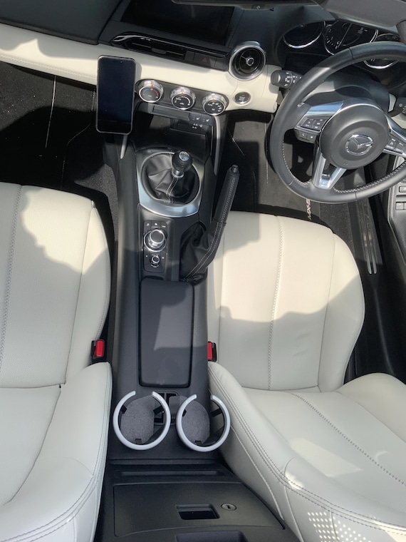 MX-5 ND/124 Spider MagSafe Wireless Phone Mount: Cupholder Charger - Image 4