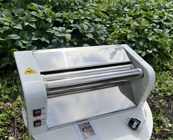 Professional electric dough sheeter machine, dough roller 19.7" for perfect baking, gift chef, grandma, pizzeria for pasta, 220/110 volt - Image 4