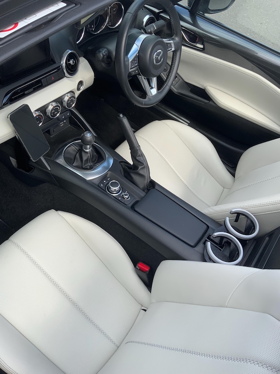 MX-5 ND/124 Spider MagSafe Wireless Phone Mount: Cupholder Charger - Image 3