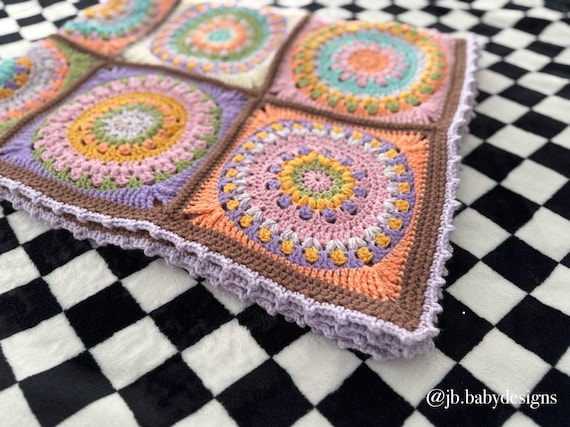 Juliet Blanket Crochet Pattern / Granny Square Blanket Pattern / Crochet Pattern / 3 Sizes / Baby Blanket / Throw Blanket - Image 6
