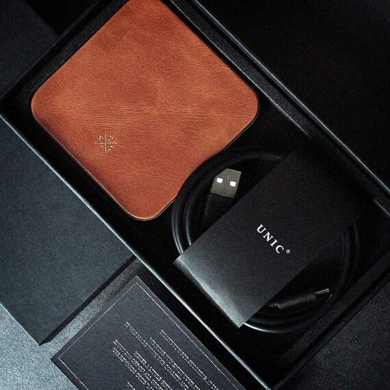 Leather Wireless Charging Pad - Image 5