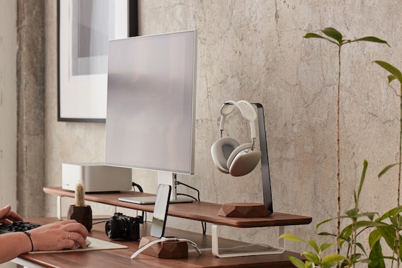 2-in-1 Headphone Stand & Wireless Charger: Wooden Desk Organizer - Image 2