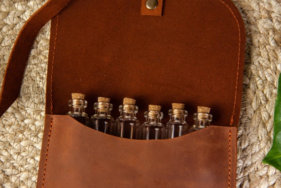 Personalized bushcraft spice kit,Camping spice case,Leather spice rack,Travel spice case,Leather spice holder,Leather spice bag - Image 9