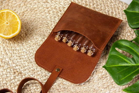 Personalized bushcraft spice kit,Camping spice case,Leather spice rack,Travel spice case,Leather spice holder,Leather spice bag
