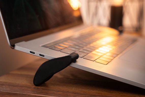 Universal Laptop Risers | Cooling Solution | Stand | Mount | Macbook | Desk Accessories - Image 2