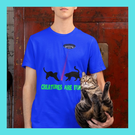 Cats Playing Laser Pointer T-shirt: Alien Abduction Tee