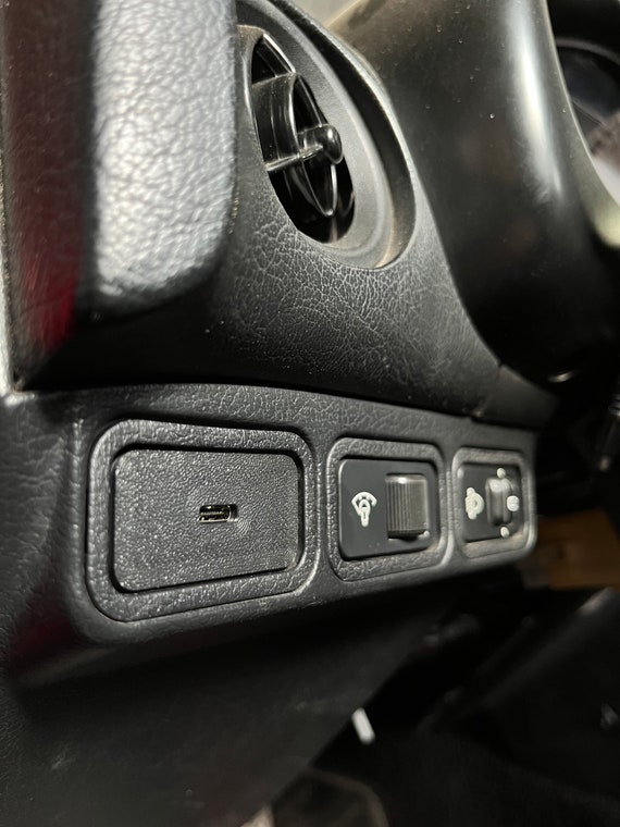 USB Type A Type C Car Fast Charger for Mazda MX-5 Miata NA 89-97 - Image 3