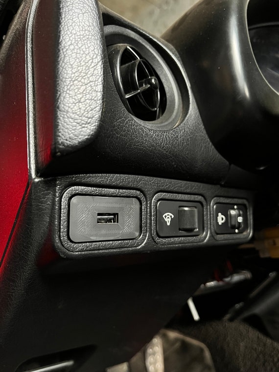 USB Type A Type C Car Fast Charger for Mazda MX-5 Miata NA 89-97 - Image 4