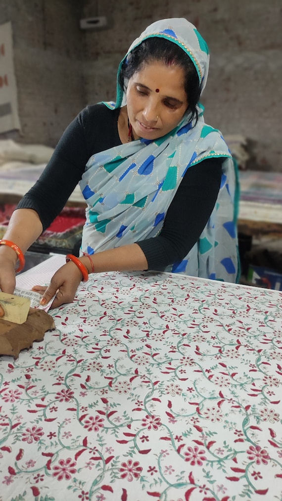 Hand Block Print Cotton Bed Sheet: Indian King Size Bedspread - Image 10