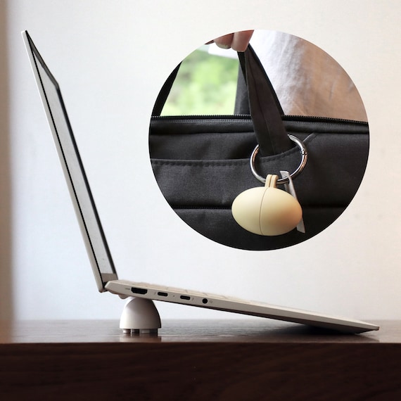 Portable Egg Keyring Laptop Stand: Ergonomic Silicone Cooling Foot (2set/4pcs)