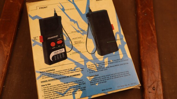 Walkie Talkie Functional Walkie Talkie Transceiver Retro Kids Games Detective Spies Old Walkie Talkies Original case - Image 6