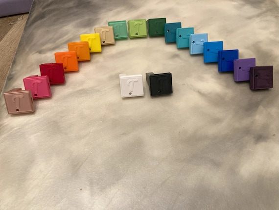 USB-C Charger for Kangaroo Omni Feeding Pump - Image 5