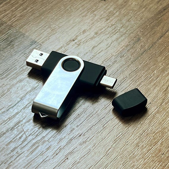 128GB Fast Dual Drive | USB-C + USB 3.0 | Free Shipping | Computer, MacBook, Smartphone, Android, iPhone, and Tablet.