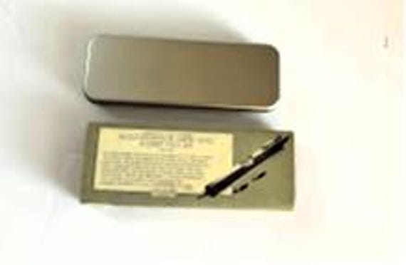 Restoration Hardware Laser Level Pocket Multi-Function Tool Kit in Original Box - Image 7