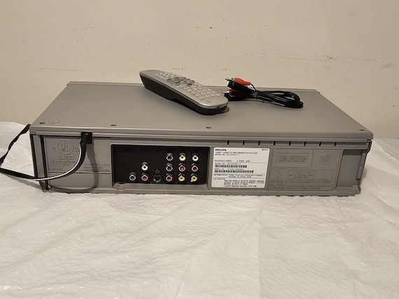 Philips Dvp3345v Vcr Dvd CD Combo Vhs Player + Remote Av Cables Tested Works 1 year warranty included now you can watch old vhs tapes - Image 4