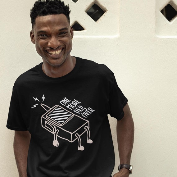 Grappige militair geïnspireerde fitness-T-shirt sportschool meme cadeau voor gewichtheffer Cartoon walkie talkie Crossfit Club sportkleding - nog één vertegenwoordiger, over