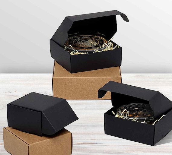 Wireless Charger Pad Universal iPhone Android Original Design Charging Station Medallion Fast Charging Gift Holiday Celestial Moon - Image 10