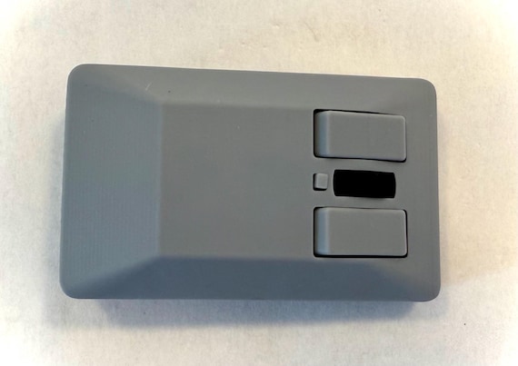 Amiga Mouse (The Tank) Optical Wireless Mouse w. USB dongle, Model 1352 inspired retro design, 3d resin printed w. modern internal component - Image 3