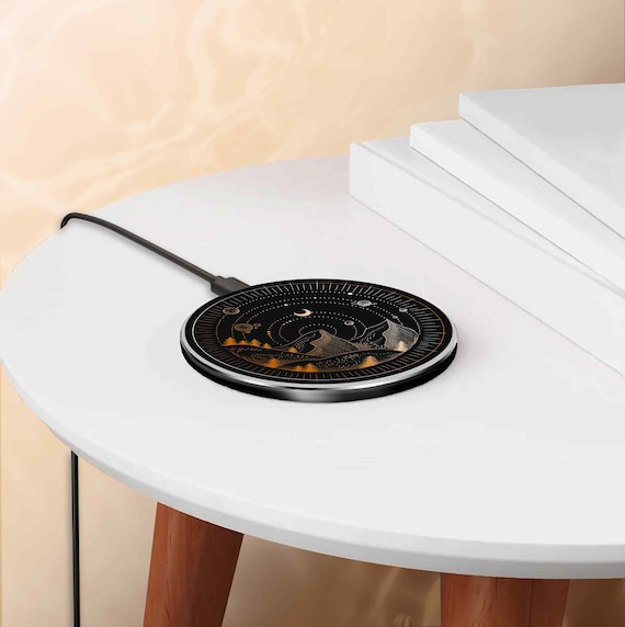 Wireless Charger Pad Universal iPhone Android Original Design Charging Station Medallion Fast Charging Gift Holiday Celestial Moon - Image 6
