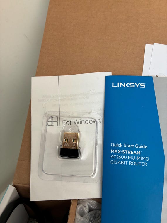 Linksys WiFi 5 Dual Band Wireless Router to 1800 Sq.Ft. W/USB Wireless Adapter - Image 3