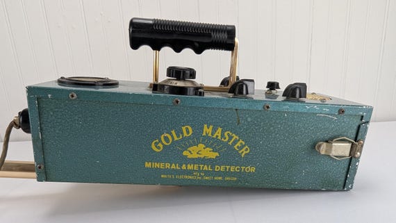Vintage White's Electronics Gold Master Mineral & Metal Detector S64 TR Untested - Image 5