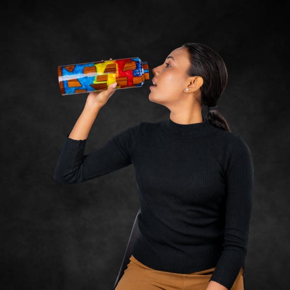 Insulated Water Bottle Leak-Proof, for Sports, Travel, office and School Epoxy resin bottle - Image 9